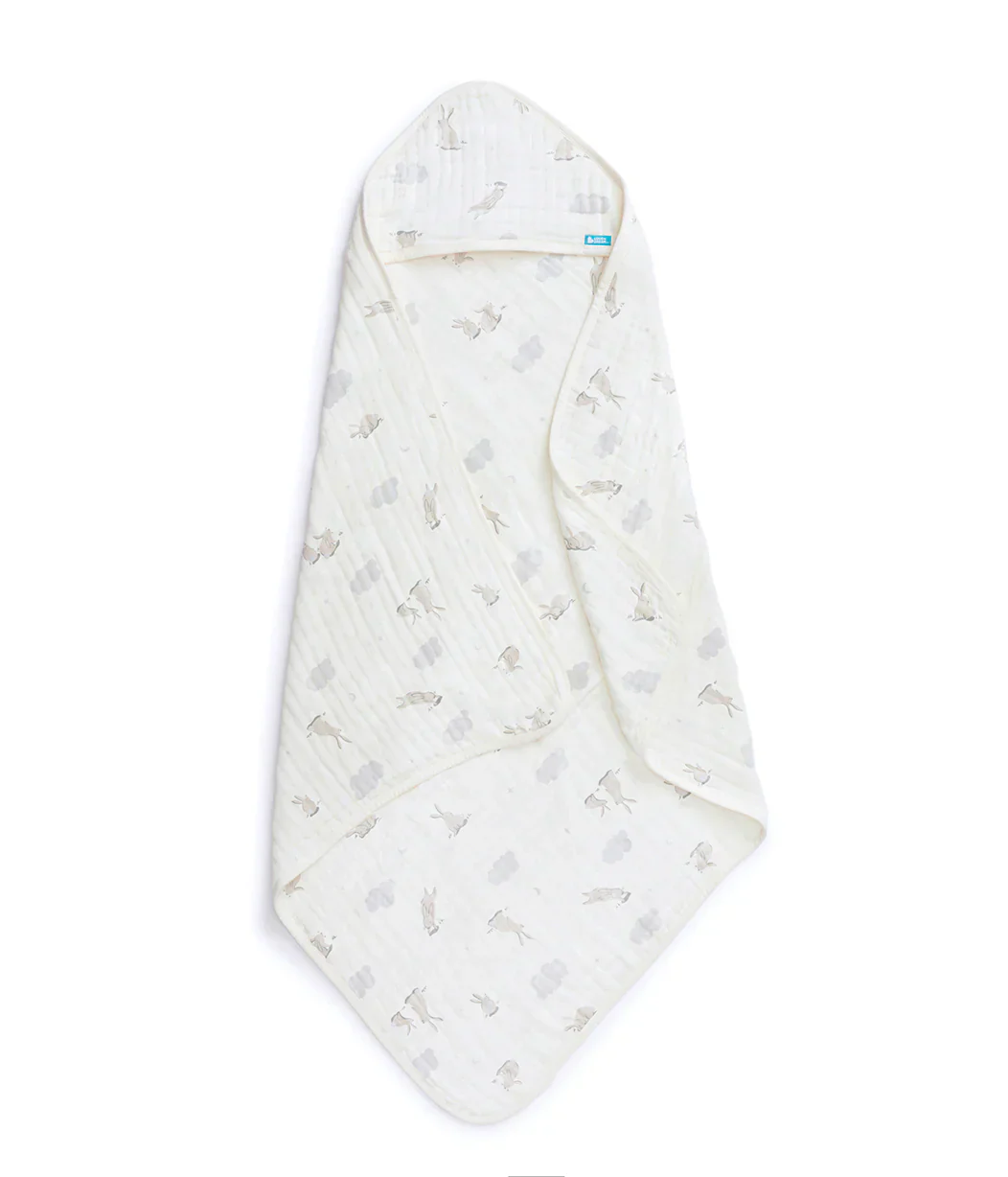 Newborn Ultimate Starter Bundle 1.0 TOG | Swaddle Up x2, Towel x2, Wash Cloth, Burp Cloths, Bibs | Houndstooth - Image 4