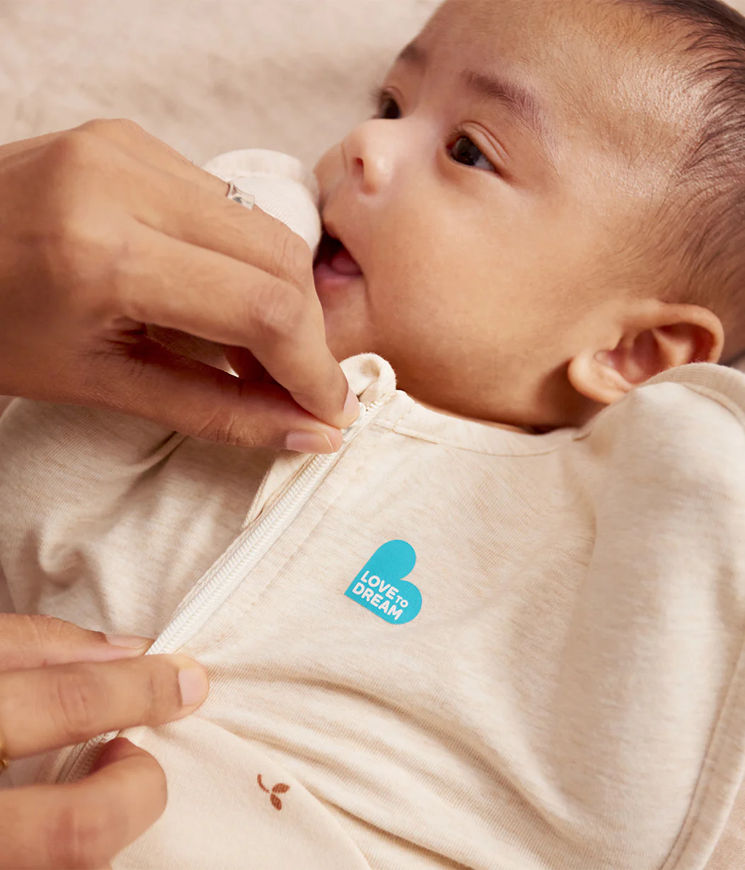 Swaddle Up™ 1.5 TOG Cotton Oatmeal Twigs - Image 6